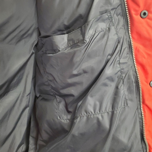 Ferrari Down-filled Vest - Picture 8 of 11